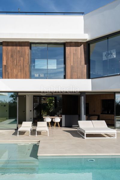 Foto f06d3f55-02de-497b-9017-bcbc7e6896cb. Casa a Limonar Málaga