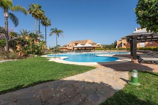 Dachwohnung in Nueva Andalucía centro