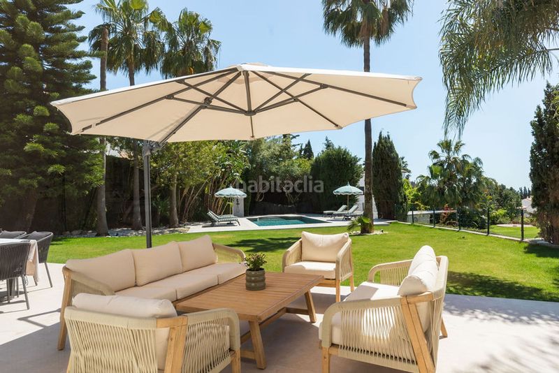 Foto 3d81e840-4a9e-4319-9a0a-aeddb89290f3. Chalet en El Paraíso Benahavís