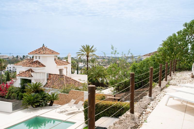 Foto aa6c5d40-2718-4b19-9c05-5ea4a5544db3. House in Los Naranjos Marbella