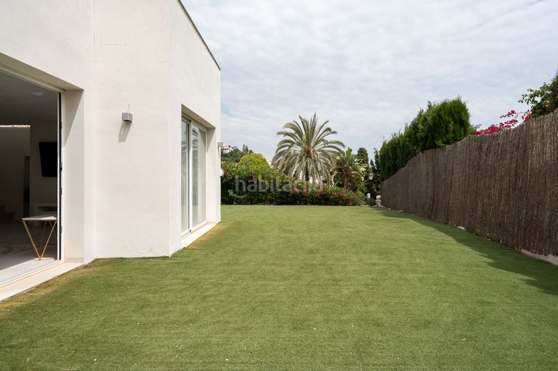 Foto f6c4d2f5-8fba-4301-bc34-0f275aa9c943. House in Los Naranjos Marbella