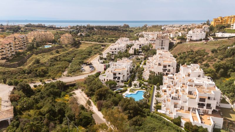 Foto 600d82b8-1d02-49cd-a638-998c212e2842. Apartament a La Concha - Resina Golf Estepona