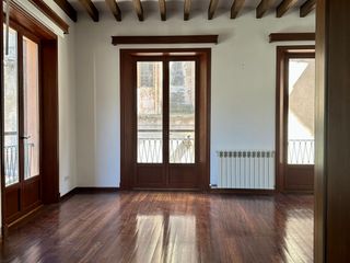 Rent Apartment in Cort
