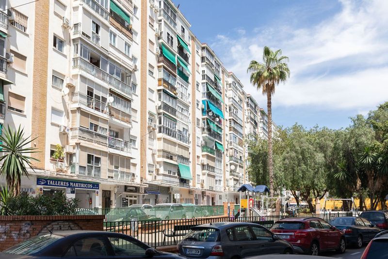 Foto 68d69413-5292-45b3-ba17-b73c21d7b1b1. Estudio en Martiricos - La Roca - La Rosaleda Málaga