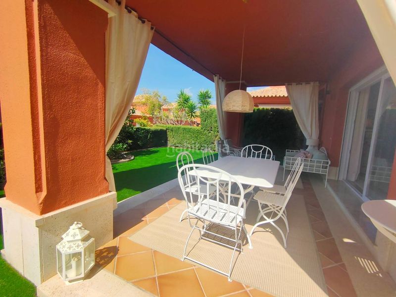 Foto ec6120dd-c669-4a12-8b8c-f9b85dd494e1. Miete reihenhaus in bahía de Marbella Marbella