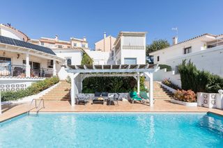 Chalet in Puerto Deportivo