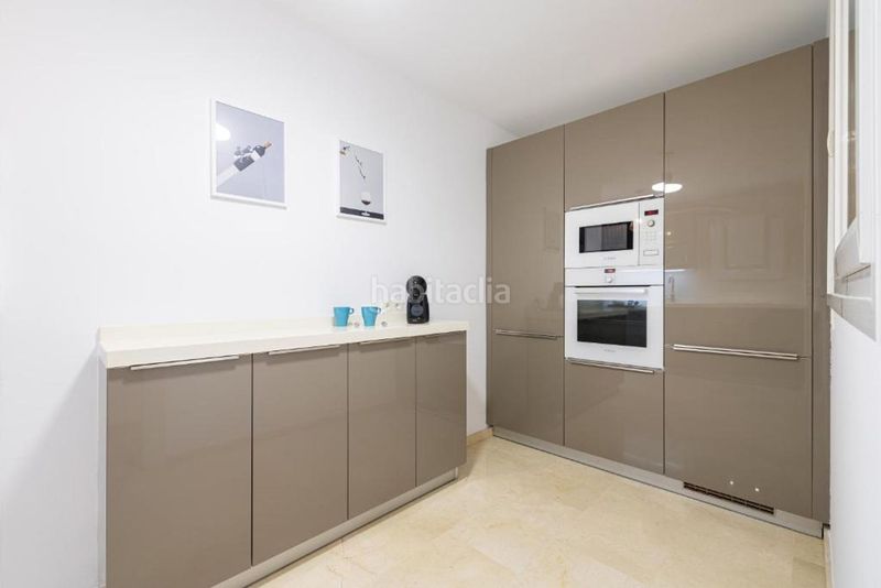 Foto c5131a35-57eb-4984-93ab-4a7e64a65ae3. Apartament a Puerto Deportivo Fuengirola