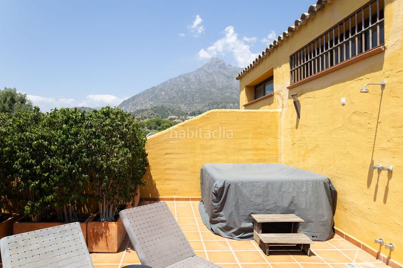 Foto 461cddff-366a-42dd-bdb0-bc02520b987c. Casa adossada a Nagüeles Alto Marbella