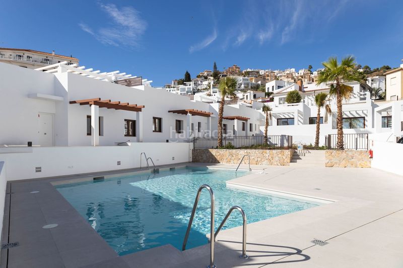Foto 129edd29-1b04-4176-9a7f-e88918139375. Zweistöckige wohnung in Chaparil - Torrecilla - Punta Lara Nerja