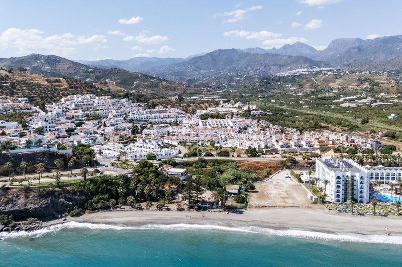 Foto 80ce1c70-4fd2-471b-aa13-e021dcd85736. Zweistöckige wohnung in Chaparil - Torrecilla - Punta Lara Nerja