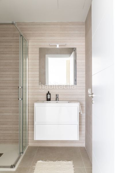Foto b93033c3-d9a8-4246-8742-5ceff1b38b34. Zweistöckige wohnung in Chaparil - Torrecilla - Punta Lara Nerja