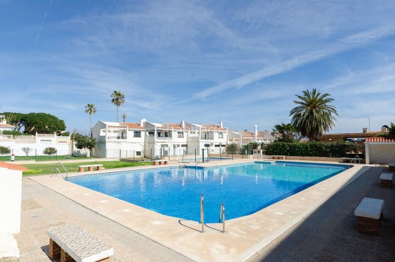 Foto 0e303379-3ceb-46fc-9841-9880f94eddf0. Apartament a El Faro de Calaburra - Chaparral Mijas