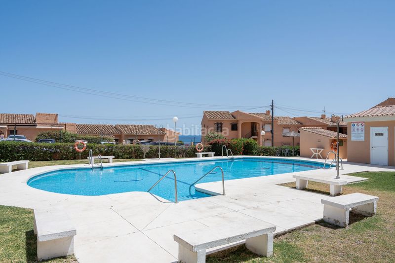 Foto 4d635473-c9c3-4de8-826c-176e9cfa5752. Apartament a El Faro de Calaburra - Chaparral Mijas