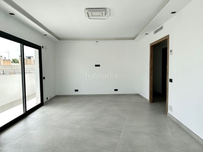 Foto f96fa469-5d95-40f2-ade0-e33c6e6763a1. Casa a Son Serra-Sa Vileta Palma de Mallorca