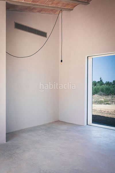 Foto b04bd873-efef-4fe3-8ea5-5e369ae6936c. Masia a Zona Rústica - Interior Campos