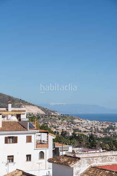 Foto 00f4bc9a-5210-41e9-8a42-ddefc1323f2e. Casa adossada a Centro Benalmádena