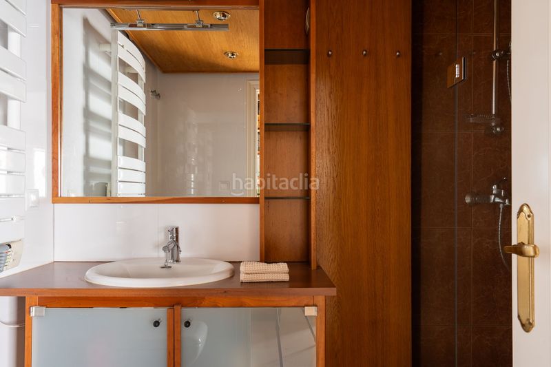 Foto 77ce0426-5d59-4476-9a25-e298703fc738. Casa adossada a Centro Benalmádena
