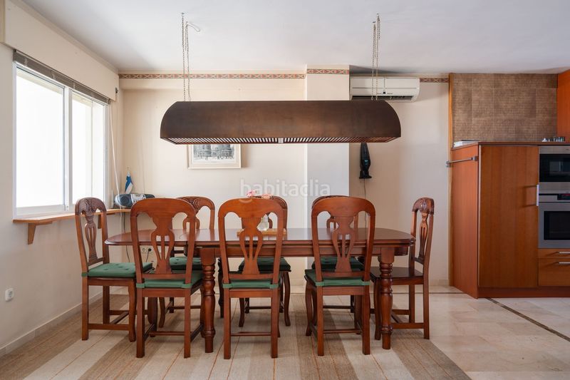 Foto fc273870-72c7-4175-ab4b-8c4f93e04fe8. Casa adossada a Centro Benalmádena