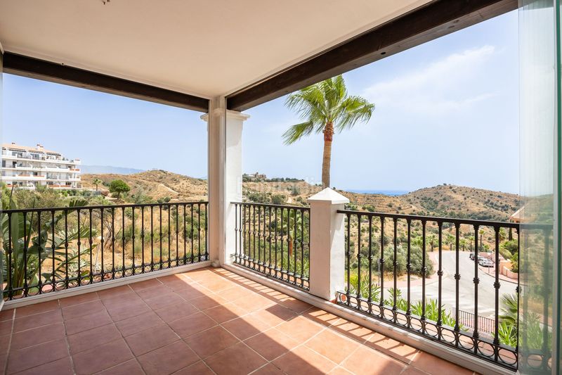 Foto 2309e8ee-bd85-4453-8b9a-c9d7068bd7df. Apartament a Calahonda Mijas