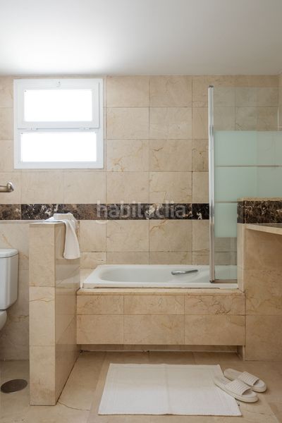 Foto fc1648f9-a056-4a29-a0ed-b57213f611e8. Apartament a Calahonda Mijas