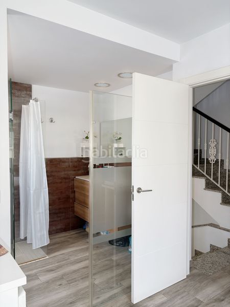 Foto f1cce90b-dc7d-45c0-9507-29cb4ec93d37. Casa a schiera in Parque Ayala - Jardín de la Abadía - Huelín Málaga