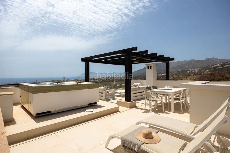 Foto 5d1ab65d-d652-46f2-b90b-9364f5905f4e. Chalet en Santa Clara Marbella