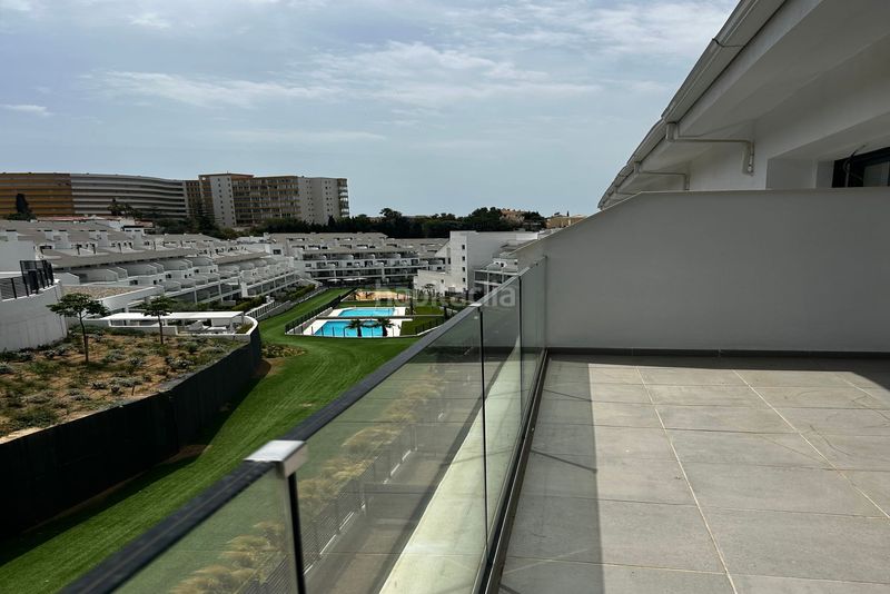 Foto fd800c60-1d12-46ba-bc46-f1c8b0b0ca01. Rent penthouse in Torreblanca del Sol Fuengirola