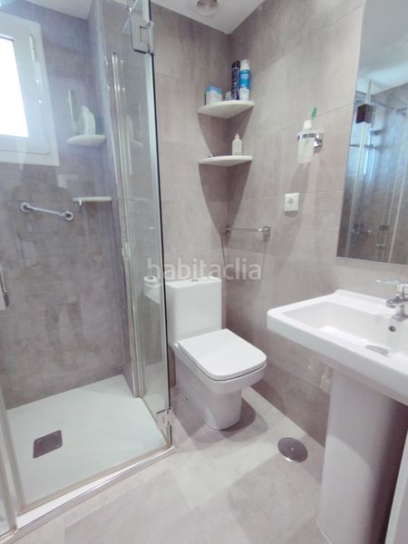 Foto ed5385e0-4a17-401b-a463-46d06325c3c7. Alquiler apartamento en Las Gaviotas - Carvajal Fuengirola
