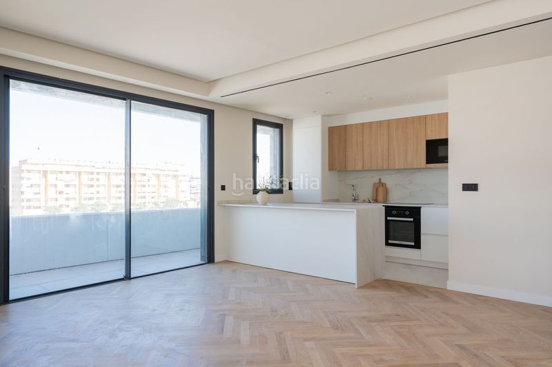 Foto 7b63e675-fa6b-4768-ab46-3236fcfb9542. Apartament a Martín Carpena - Torre del Río Málaga