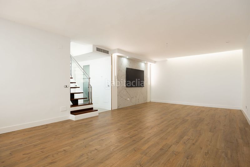 Foto dd76b83c-3a6b-441c-b99c-464ee9b08a14. Chalet en Santangelo Benalmádena