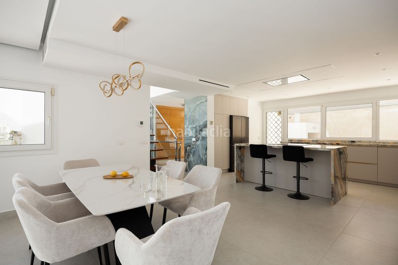 Foto fbb12f0d-3b84-40f0-947a-85fc7a909e9a. Chalet en Santangelo Benalmádena