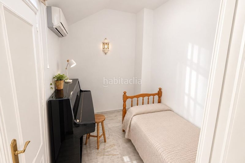 Foto d0fed72e-61dd-4de4-b0a2-3da1d46848f8. Casa adossada a Los Boliches Fuengirola