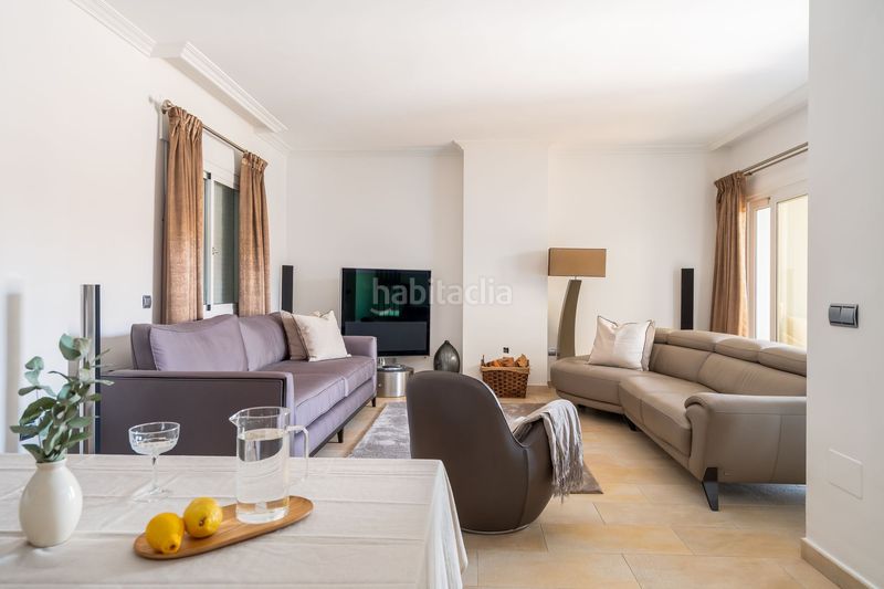 Foto e1e93be7-56e3-4135-adb4-0754316180e0. Casa a schiera in Los Naranjos Marbella