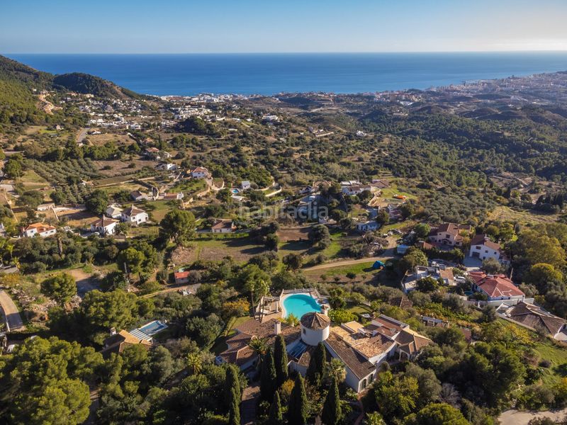 Foto b21d719f-f95e-49a3-8b28-6dd52cf198e3. Xalet a Mijas pueblo Mijas