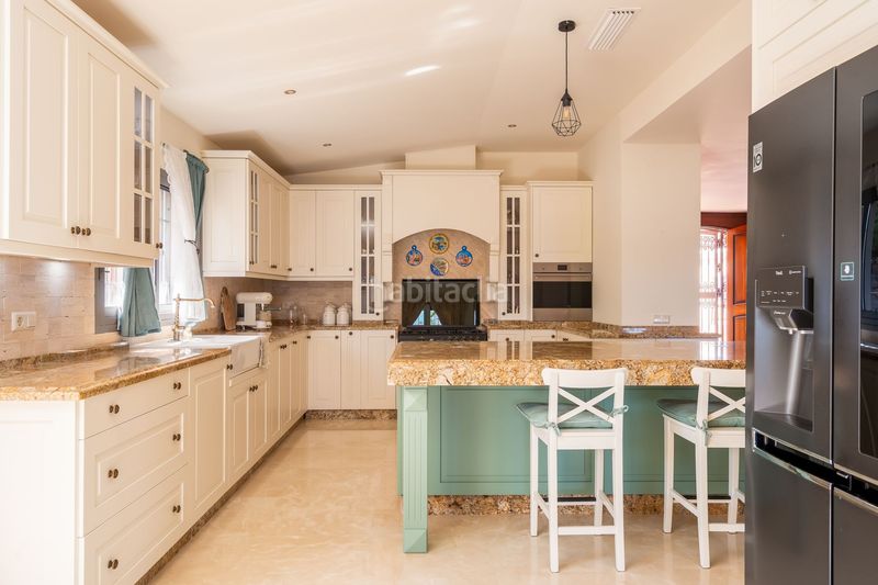 Foto ddd510a3-7ece-4f70-9bb8-8eda09c34ad0. Chalet en Torreblanca del Sol Fuengirola
