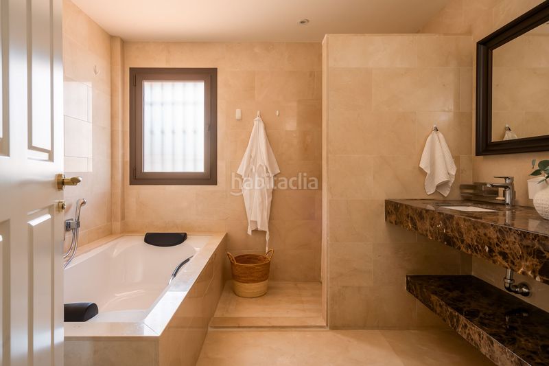 Foto 670b6657-db83-43c8-a943-7f594b48933a. Xalet a Torreblanca del Sol Fuengirola