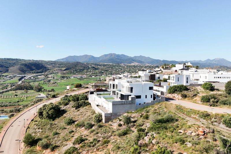 Foto 0776088c-97d0-4d56-ba17-d78a53bb6ed9. Terreny residencial a Coín