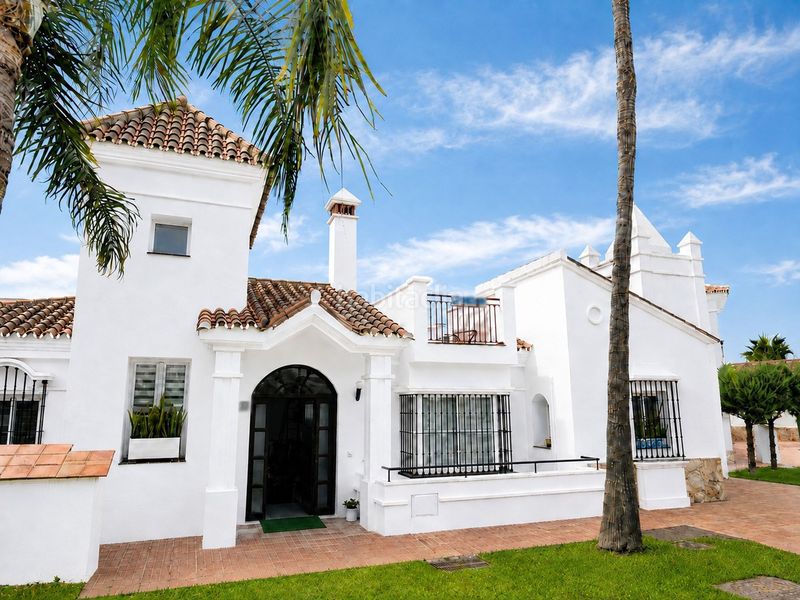 Foto 4f89c285-520a-48b5-bc8c-3a1f1233be6d. Casa adossada a Riviera del Sol Mijas