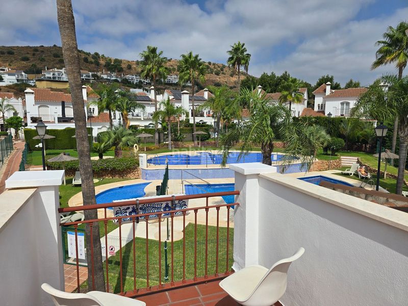 Foto dc9315ce-887d-4f40-92dc-df9ca8ff3a9c. Casa adossada a Riviera del Sol Mijas