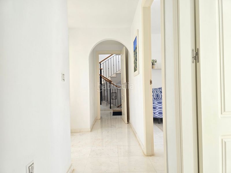 Foto e9fdcccc-651b-42c1-ac3b-10867172abf6. Casa adossada a Riviera del Sol Mijas