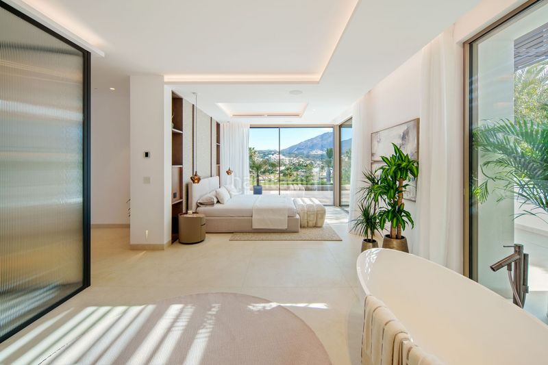Foto 1ead4b62-6382-4d9b-836e-840c61ef730a. Chalet en Las Brisas Marbella