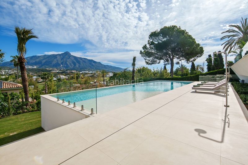 Foto 39fc29ec-922a-4108-ae6a-d27c42aec6ba. Chalet en Las Brisas Marbella