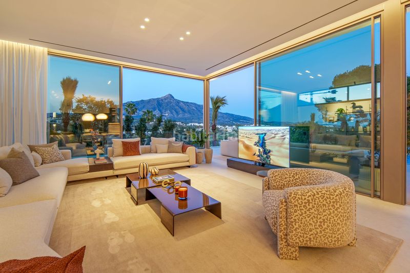Foto a6e78d05-86d6-45d1-b14c-b62d3dbc6471. Xalet a Las Brisas Marbella