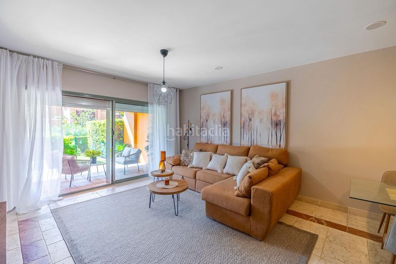 Foto bce8e234-2ee9-4f60-bb12-335f563b3dcc. Apartment in La Alquería Benahavís
