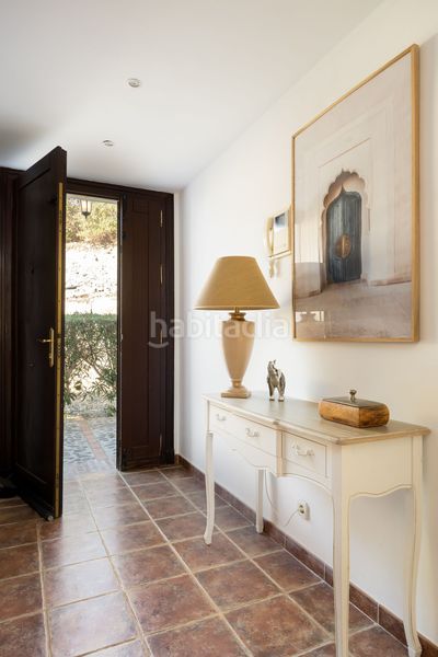 Foto 2b1da36a-1c5c-4f00-bf7a-fb339ddad3b4. Xalet a Paraiso - Barronal Estepona