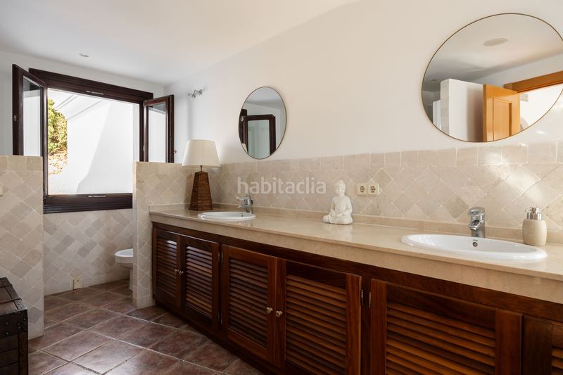Foto 7dd4f06f-5ae9-42ab-8bb0-d9f0424948d1. Xalet a Paraiso - Barronal Estepona