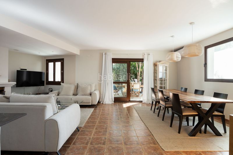 Foto b9b7ab77-eb61-48f5-909f-74a5c60e7c0b. Xalet a Paraiso - Barronal Estepona