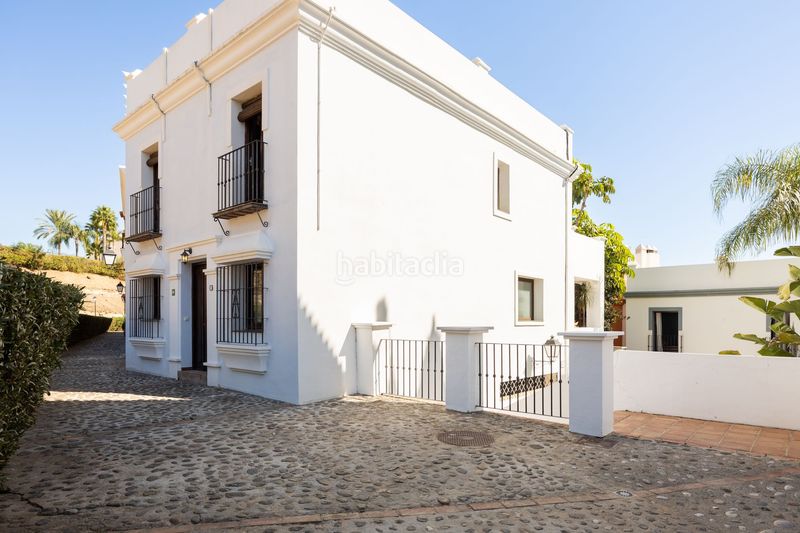 Foto dc819ae2-58a7-4482-ac68-bb9a2fbbc4b5. Xalet a Paraiso - Barronal Estepona