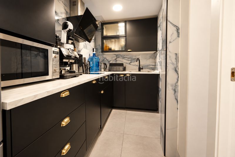 Foto 1f2d1c94-d171-4ea0-901b-973083fd191f. Local comercial a Paraiso - Barronal Estepona