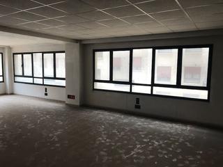 Rent Office space in Calle concepción arenal 5